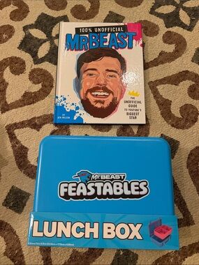 MR BEAST FEASTABLES Blue Lunch Box & 100% UNOFFICIAL MR BEAST BOOK
